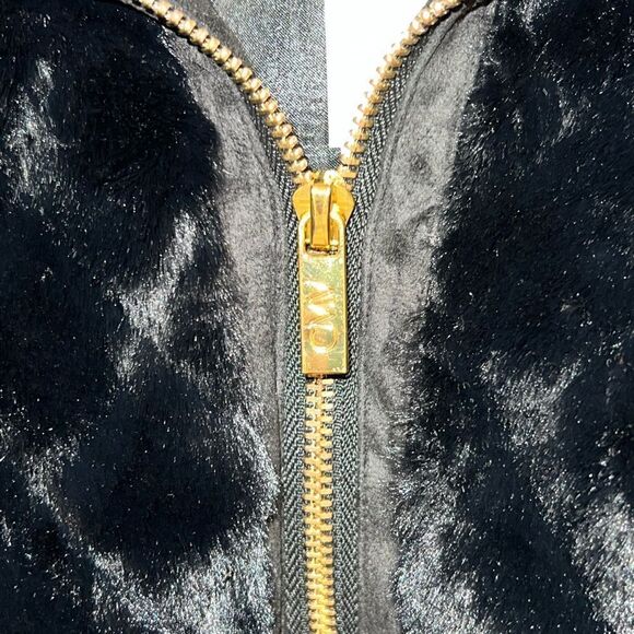 NWT Carmen Marc Valvo Minky Soft Faux Fur Diamond Quilt Vest Sz S - Picture 5 of 8